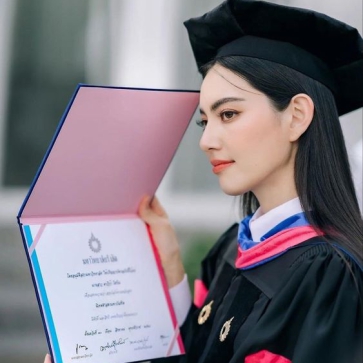 ALBUM ÁO ĐẠI HỌC
